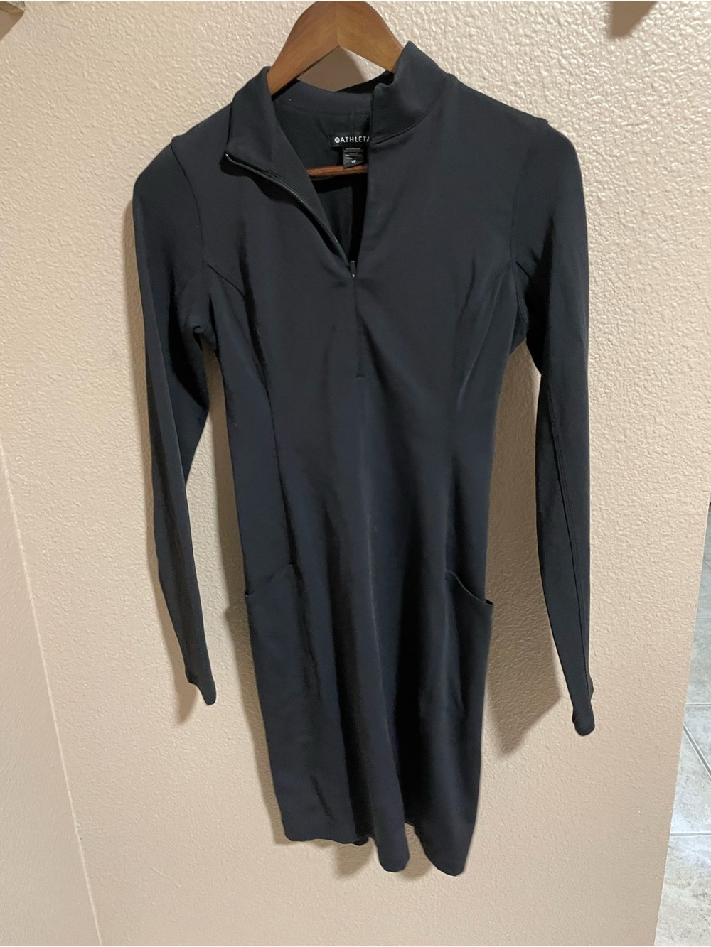 Athleta Delancey Black Long-Sleeve Zip-Front Dress